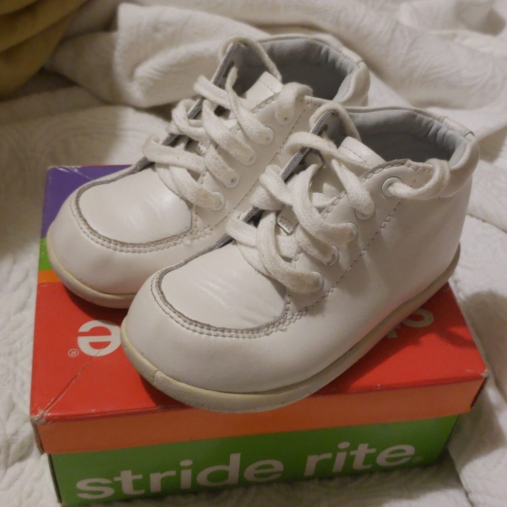 Stride rite Grayson